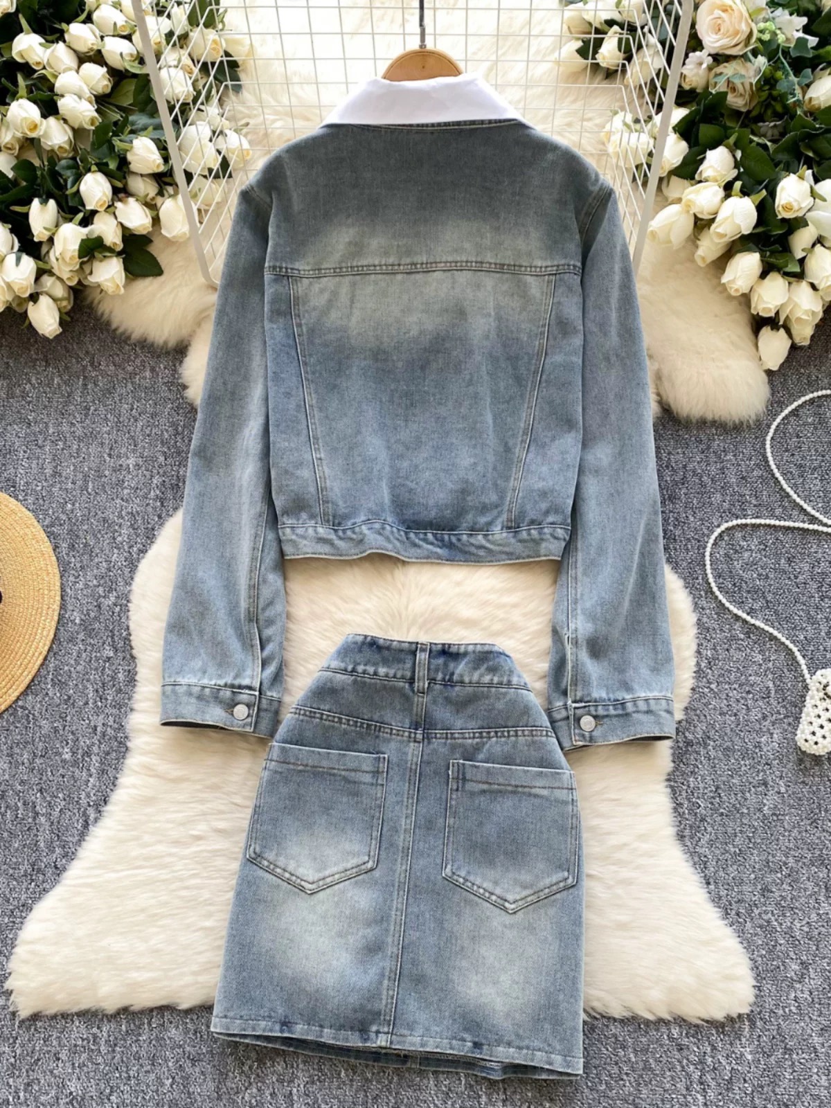 She has all access set DTP181 images